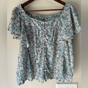Medium Old Navy Floral top